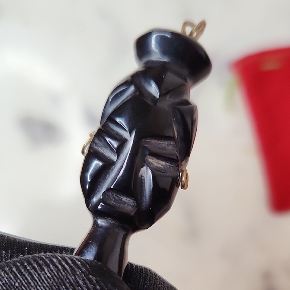 Vintage | Black Obsidian / 14K Gold Hand Carved Pendant Egyptian - Picture 5 of 11